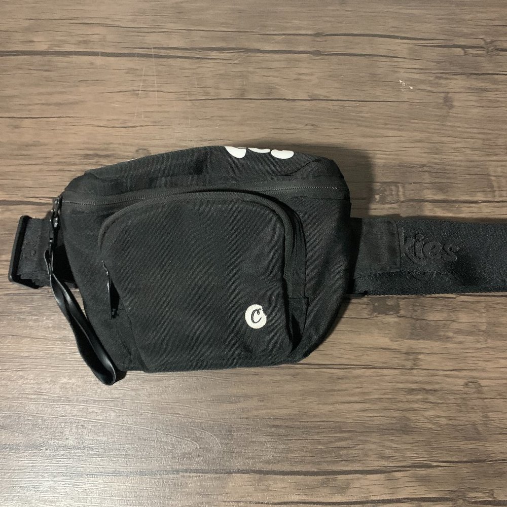 Cookies Co. fanny pack